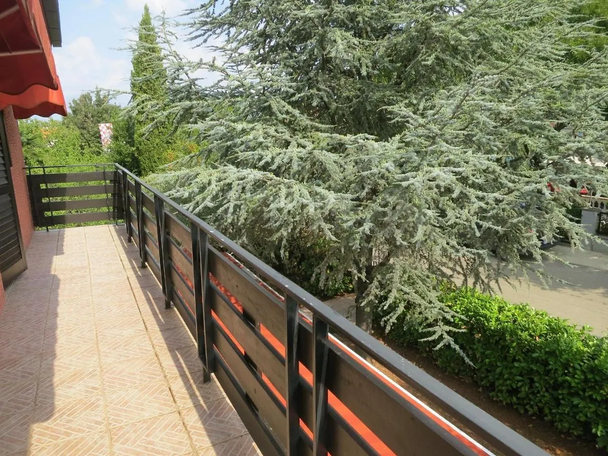 Holiday Home Andreja 말린스카